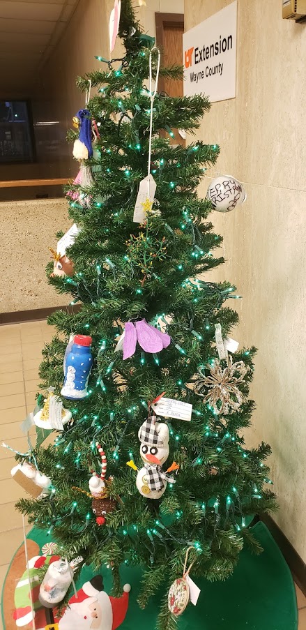 4-H News: Recycled Ornaments