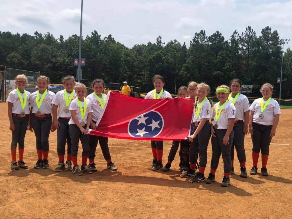 Wayne County Dixie Angels Participate in World Series as “Team Tennessee”